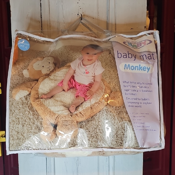 NWT Mary Meyer Soft Tummy Time Monkey Baby Mat Cream & Tan - Picture 2 of 5